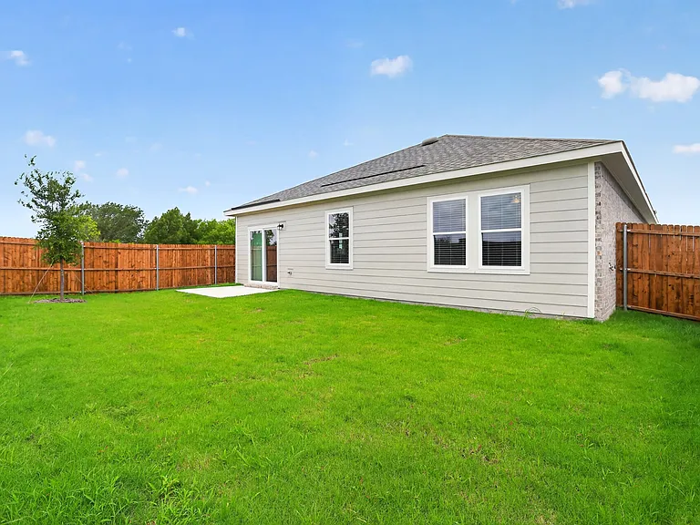 4725 Harlequin Dr — Photo 6