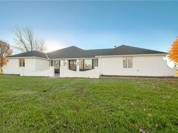 7911 E Old Major Rd, Grain Valley, MO 64029