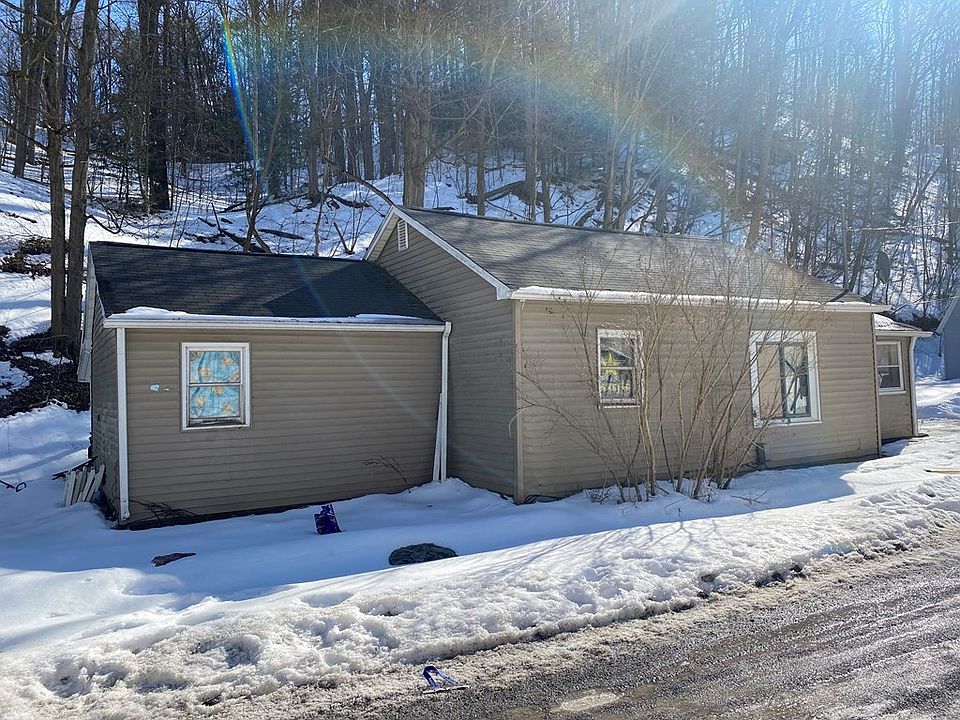 2nd image of 142 Morris Hill Rd