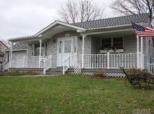 14 Midday Dr, Centereach, NY 11720