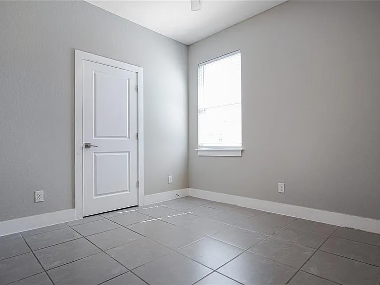 210 Goldenrod Ln — Photo 20