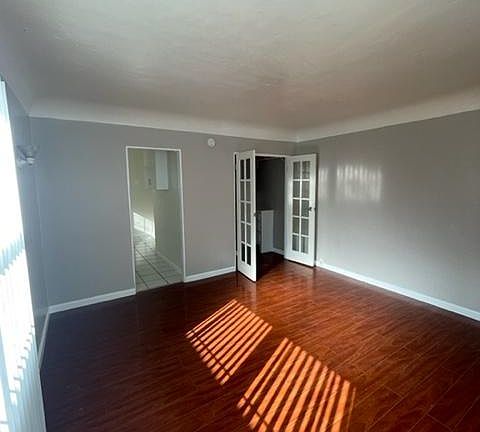 3rd image of 925 N Azusa Ave #14