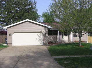 111 31st St SW, Cedar Rapids, IA 52404