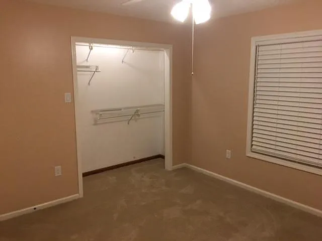 3 bed, 1885 sqft, $1,800 — Photo 2