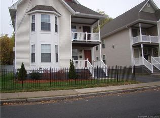 76 Edwards St, Hartford, CT 06120