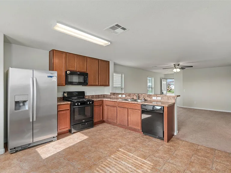 1323 Pease River Ln — Photo 11
