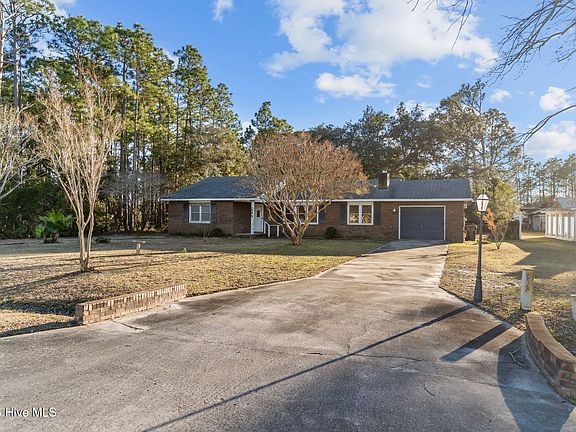 2nd image of 566 Palmer Drive