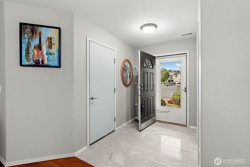 2nd image of 9407 185th Street Ct E