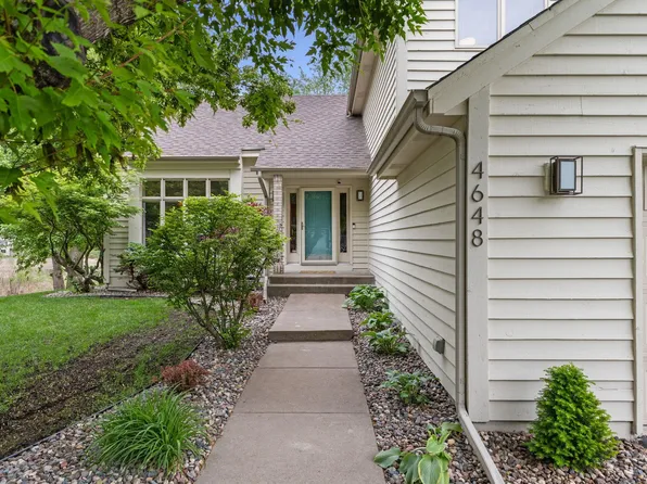 4648 Allendale Dr, Saint Paul, MN 55127