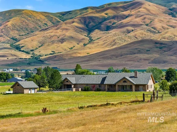 9650 N Highway 52, Emmett, ID 83617