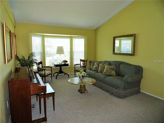 4th image of 3129 Emerson Pl