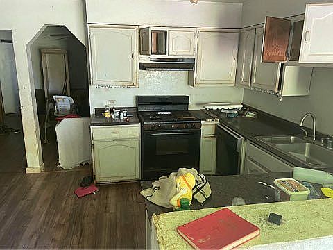 1st image of 1277 Feather Ave