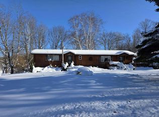 6772 N Claeys Dr, Fountain, MI 49410