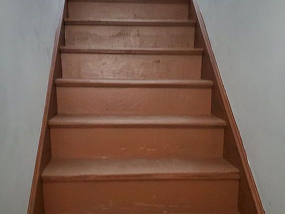 5th image of 50 Laurel St