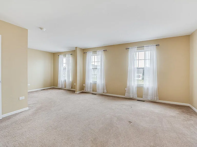 3210 Hoffman St — Photo 23