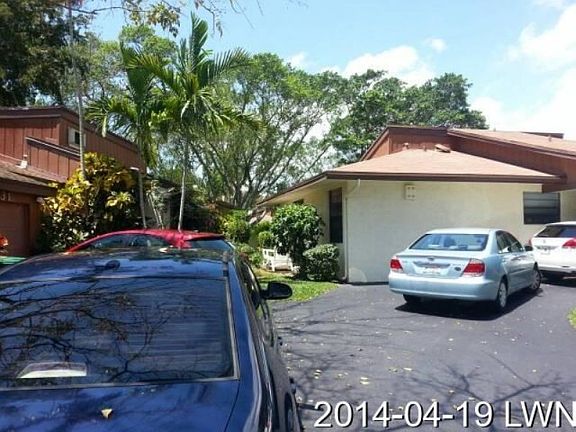 3rd image of 7361 Palm Ter #42