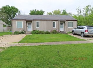 1906 E Perkins Rd, Urbana, IL 61802