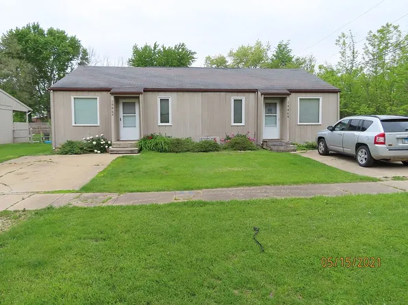 1906 E Perkins Rd, Urbana, IL 61802