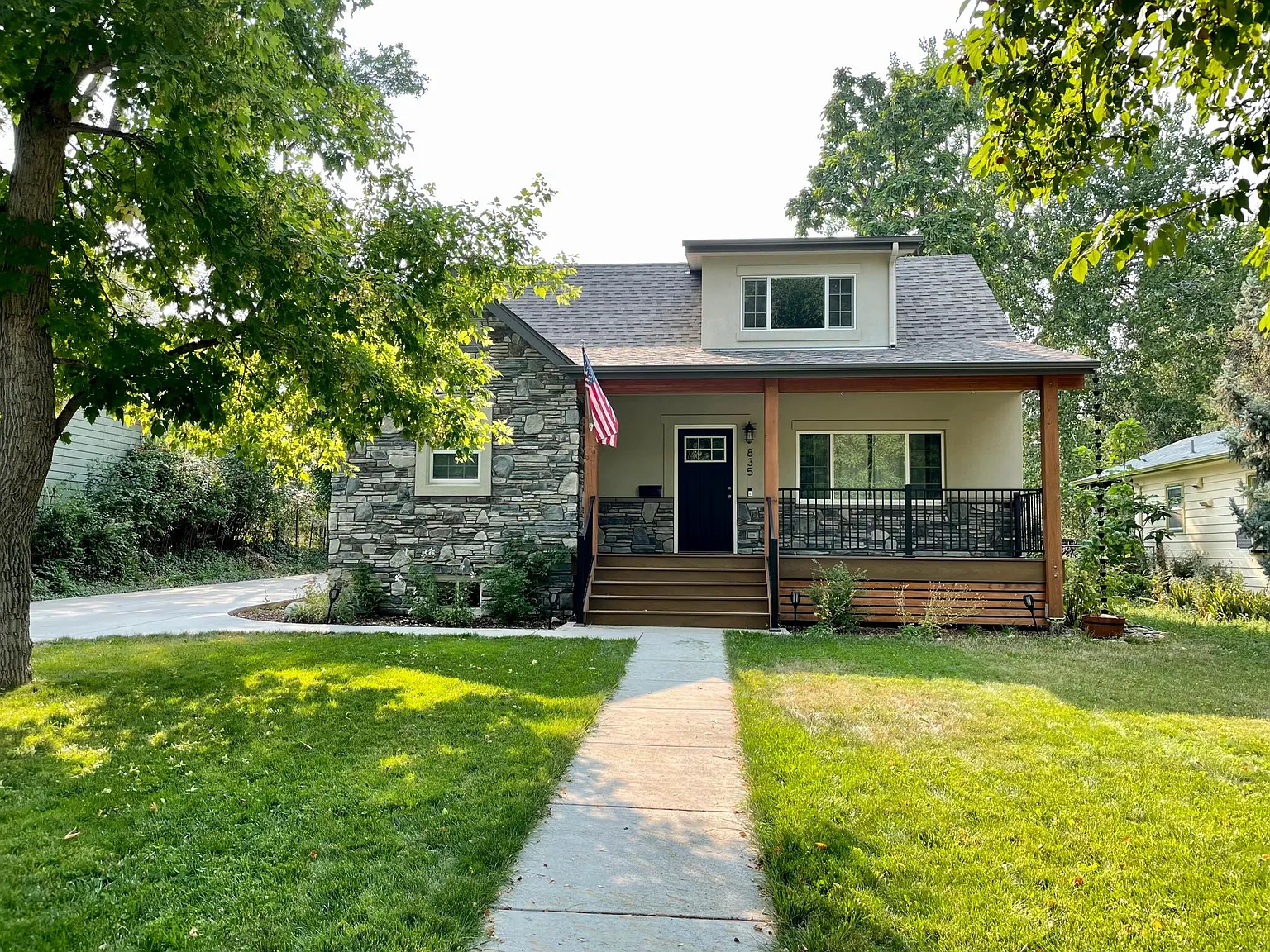 5 bed, 2855 sqft, $3,300 — Photo 1