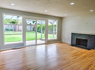 9713 NW 27th Ave, Vancouver, WA 98665