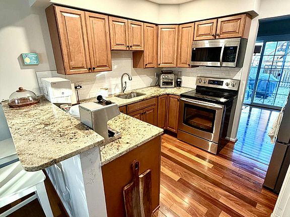 5th image of 5903 Wood Sorrels Ct
