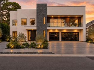 827 Bunker Hill Rd, Houston, TX 77024