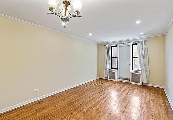 3rd image of 10212 65th Ave APT C17