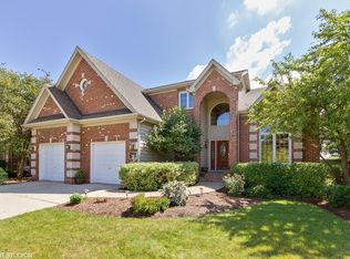 2589 Chasewood Ct, Aurora, IL 60502