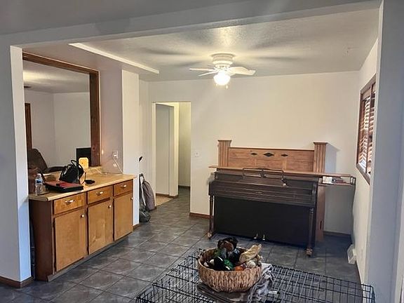 3rd image of 1210 Western Dr