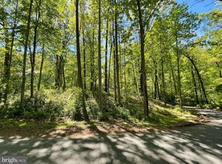 7724 Bells Mill Rd, Bethesda, MD 20817