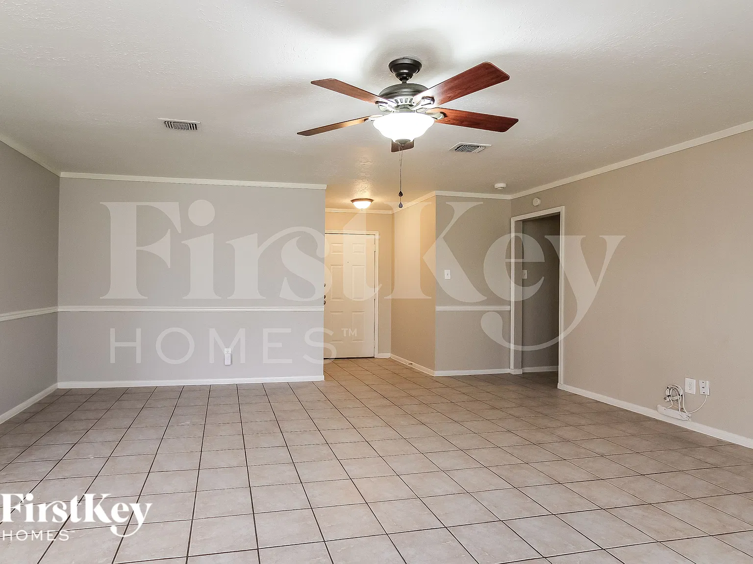 3 bed, 2.0 bath, 1357 sqft, $1,885 — Photo 4