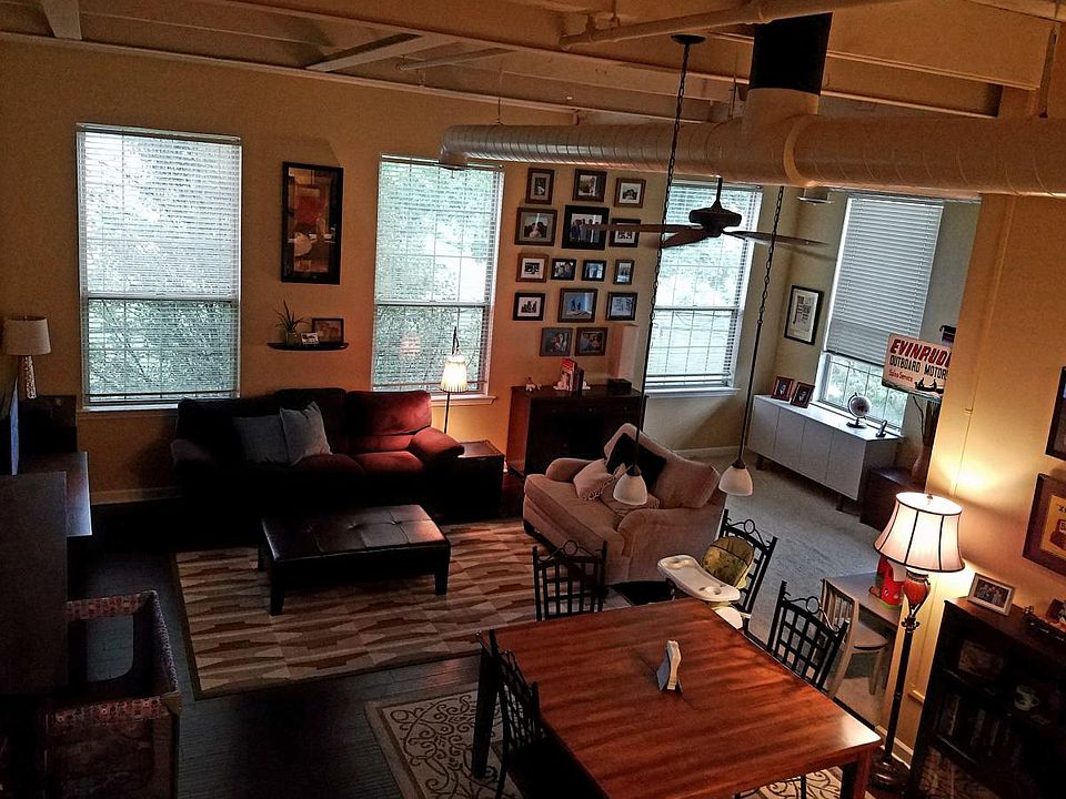 Large, open concept main floor.