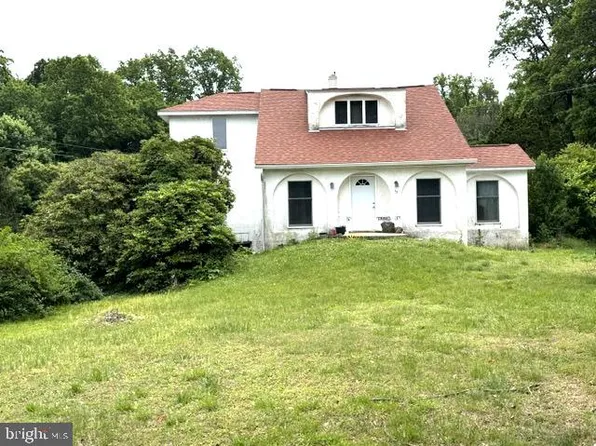 73 Church Rd, Arnold, MD 21012