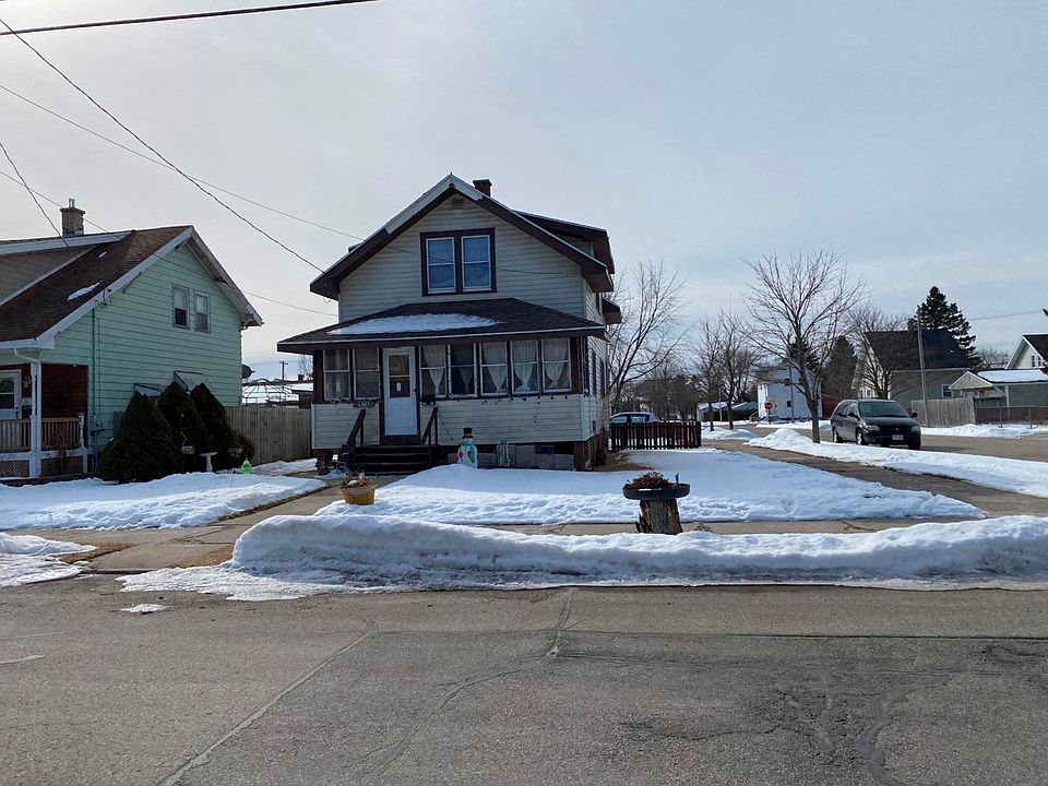 2nd image of 2323 13th St