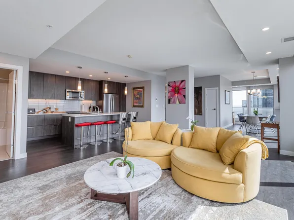 10180 103rd St NW #2400, Edmonton, AB T5J 0L1
