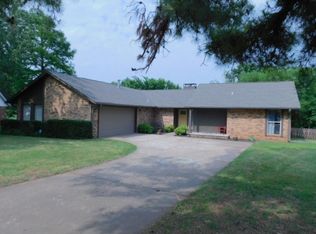3905 W Yorkshire Dr, Stillwater, OK 74074