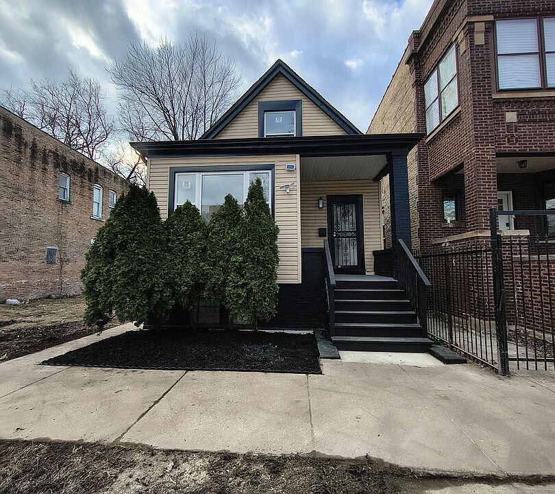 1st image of 6418 S May St