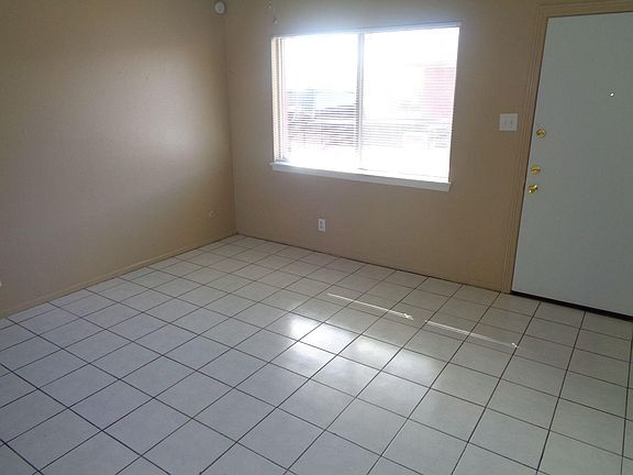 2nd image of 8944 Norton St #8
