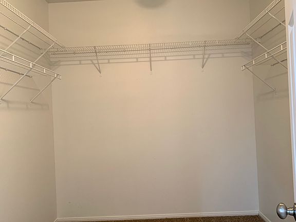 3rd image of 5988 Lamotte Ave