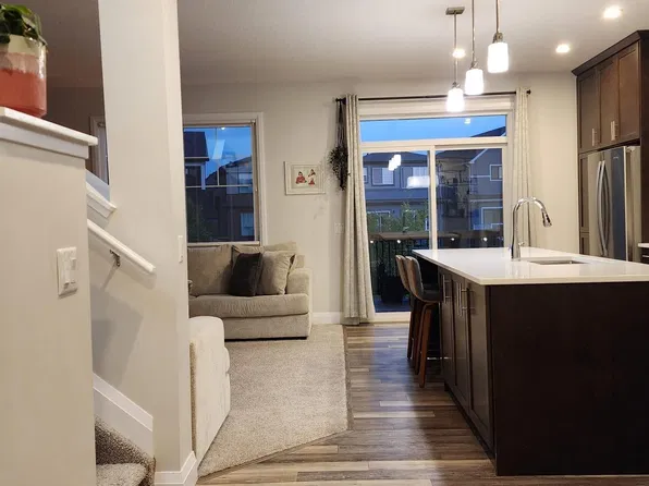 3779 Cherry Loop N, Edmonton, AB T6X 2K8