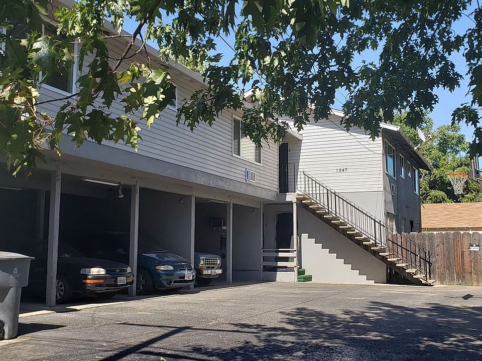 1st image of 1547 2nd Ave APT 1