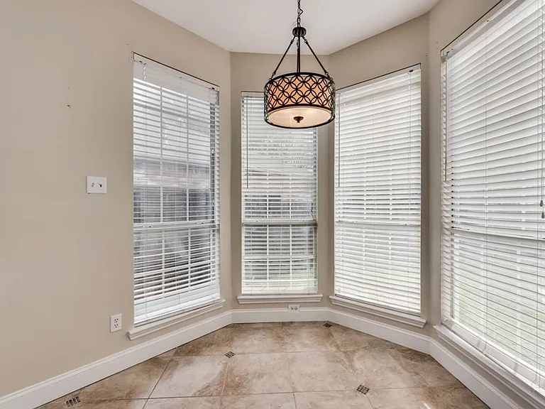 3009 Larkspur Ct — Photo 5