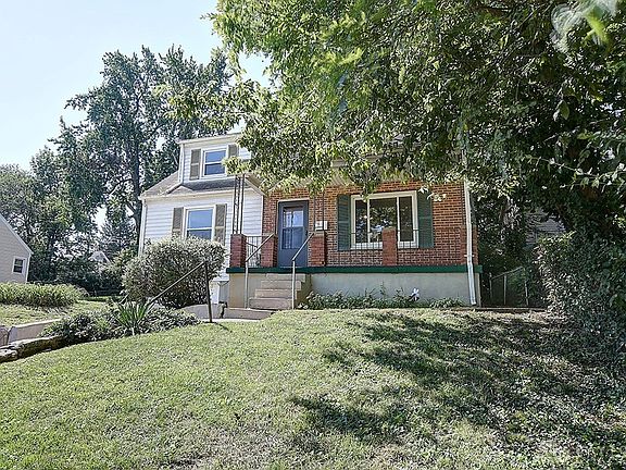 2nd image of 1470 Darst Ave
