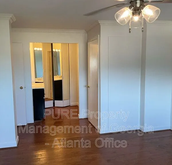 215 Piedmont Ave NE #1206 — Photo 9