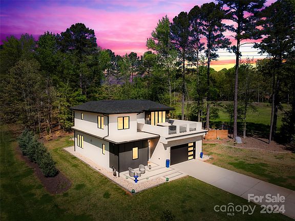 2nd image of 4608 Rockwood Dr #94