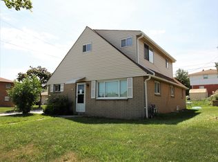 2103 W Layton Ave, Milwaukee, WI 53221