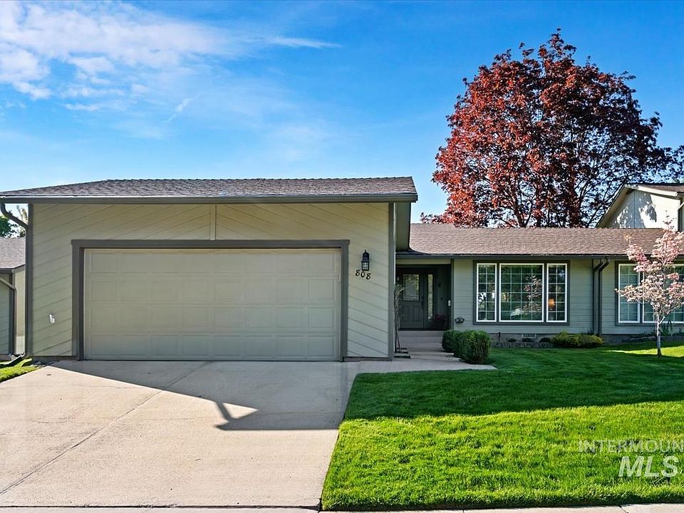 1st image of 808 N Eagle Hills Way