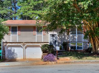 2061 Mallard Crst, Lithonia, GA 30058