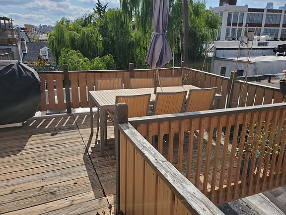 2nd image of 813 N 5th St #302