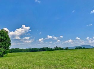 2334 Jackson Rd, Pilot Mountain, NC 27041